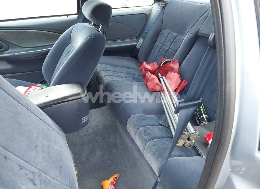 Photo 8 of 1997 Ford Thunderbird LX (VIN 1FALP62W2VH105702)