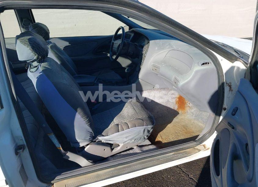 Photo 5 of 1994 Ford Thunderbird LX (VIN 1FALP62W5RH216511)