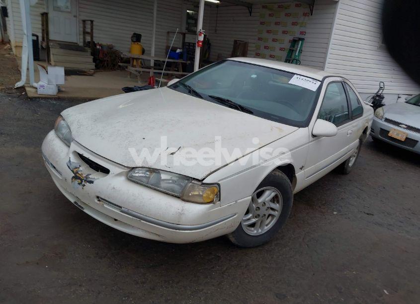 Photo 2 of 1997 Ford Thunderbird LX (VIN 1FALP62W6VH124267)