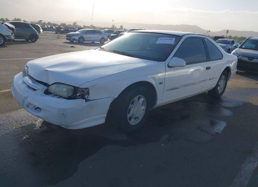 Photo 2 of 1994 Ford Thunderbird LX (VIN 1FALP62W7RH183902)