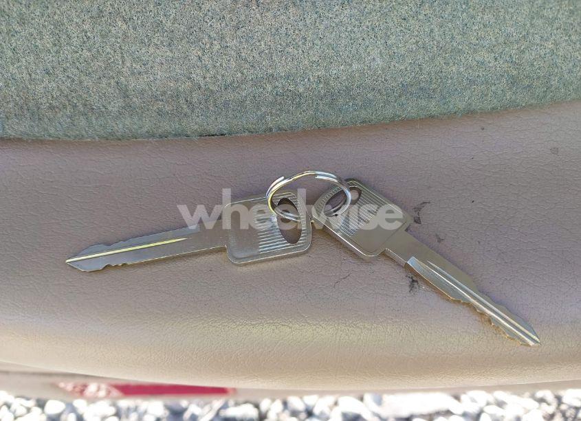 Photo 11 of 1997 Ford Thunderbird LX (VIN 1FALP62W8VH150725)