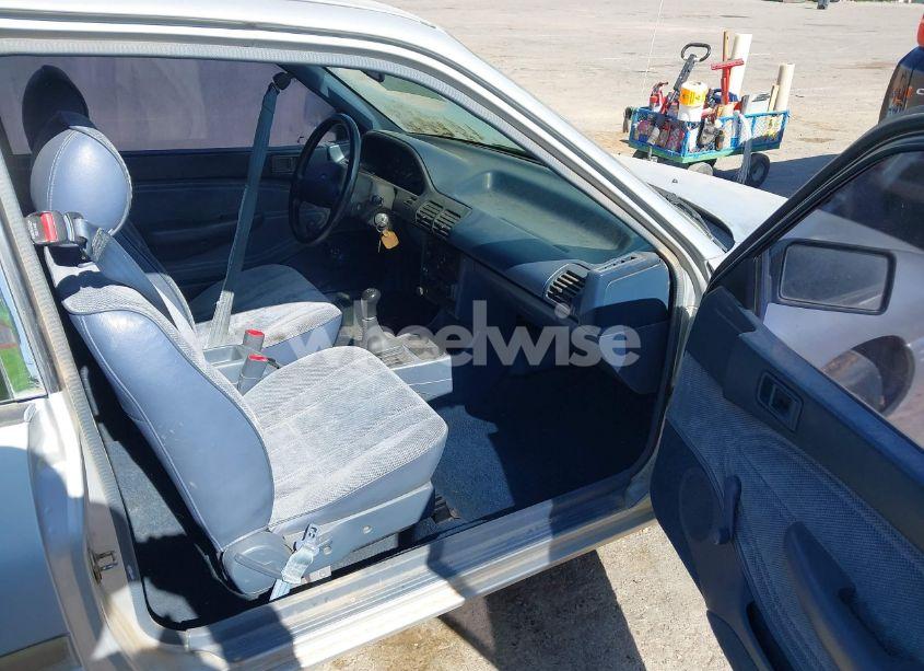 Photo 5 of 1993 Ford Escort LX/SPORT (VIN 1FAPP11J4PW141769)