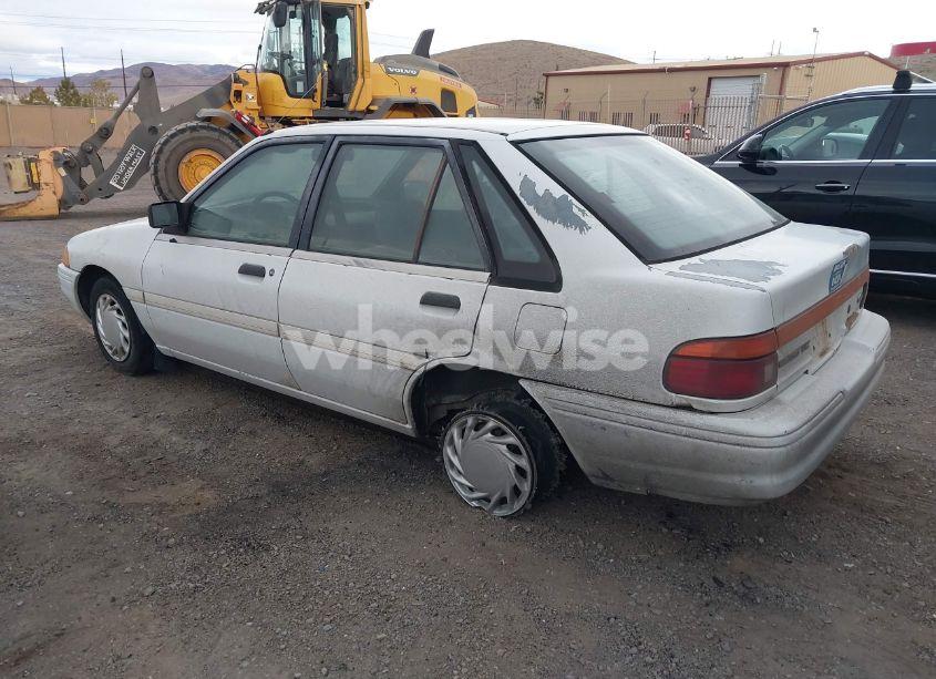 Photo 3 of 1993 Ford Escort LX (VIN 1FAPP14J0PW114239)