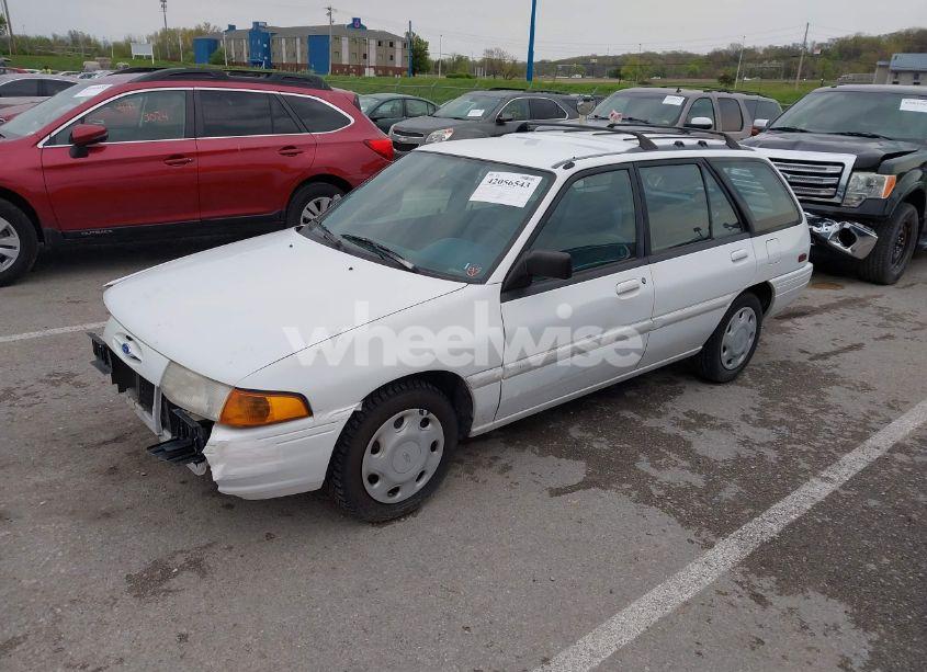Photo 2 of 1994 Ford Escort LX/SPORT (VIN 1FARP15J9RW134239)