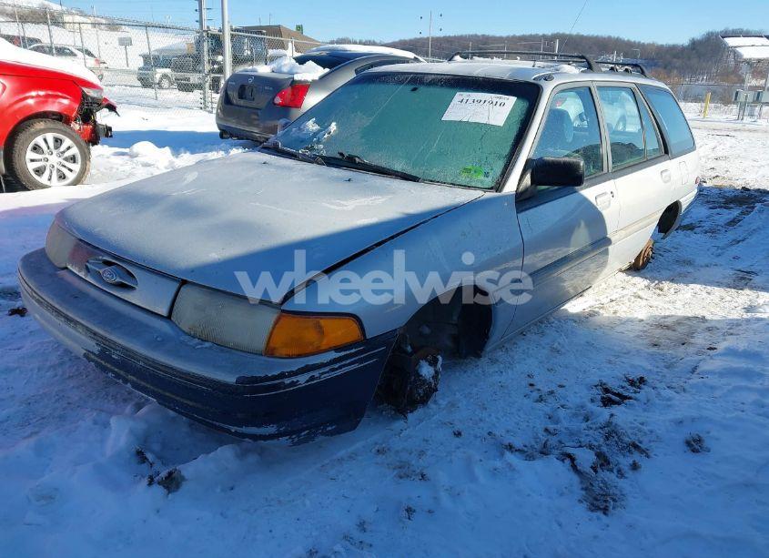 Photo 2 of 1995 Ford Escort LX/SPORT (VIN 1FASP15J3SW208228)