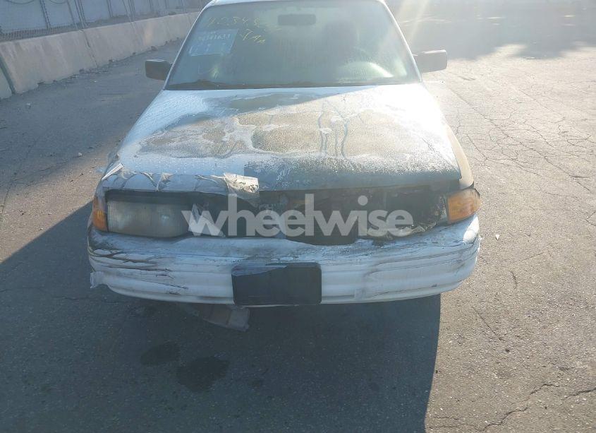 Photo 6 of 1996 Ford Escort LX (VIN 1FASP15J8TW140509)