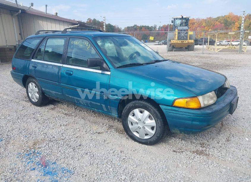 1996 Ford Escort LX (VIN 1FASP15J9TW148568) main photo