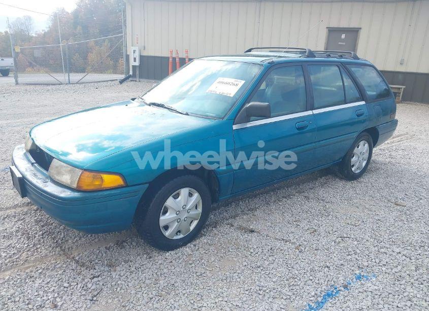 Photo 2 of 1996 Ford Escort LX (VIN 1FASP15J9TW148568)