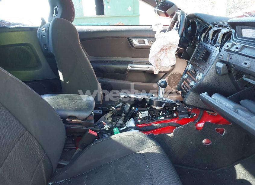 Photo 5 of 2015 Ford Mustang V6 (VIN 1FATP8EM2F5353201)