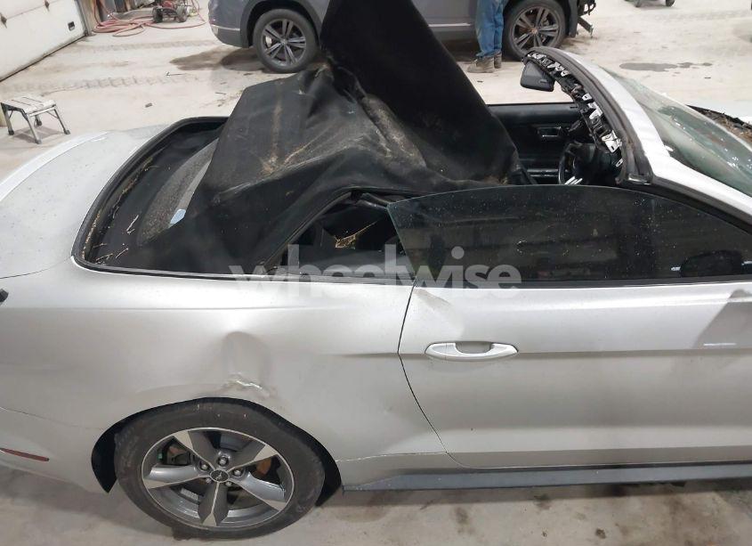 Photo 17 of 2016 Ford Mustang V6 (VIN 1FATP8EM2G5216177)