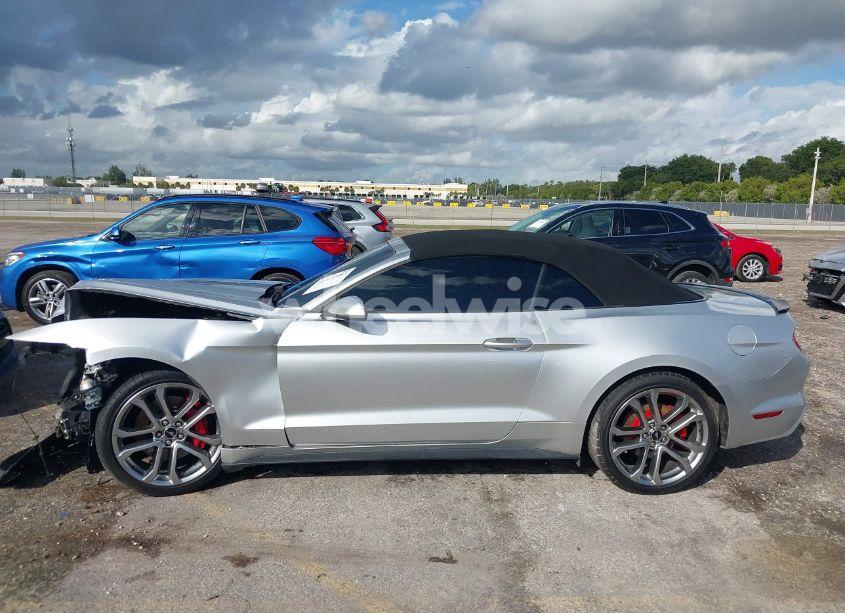 Photo 14 of 2016 Ford Mustang V6 (VIN 1FATP8EM3G5216124)