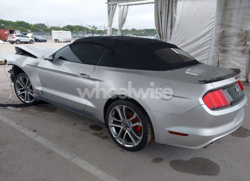 Photo 3 of 2016 Ford Mustang V6 (VIN 1FATP8EM3G5216124)