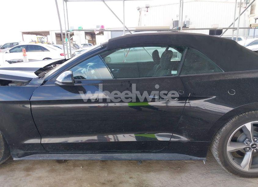 Photo 15 of 2017 Ford Mustang V6 (VIN 1FATP8EM4H5256892)