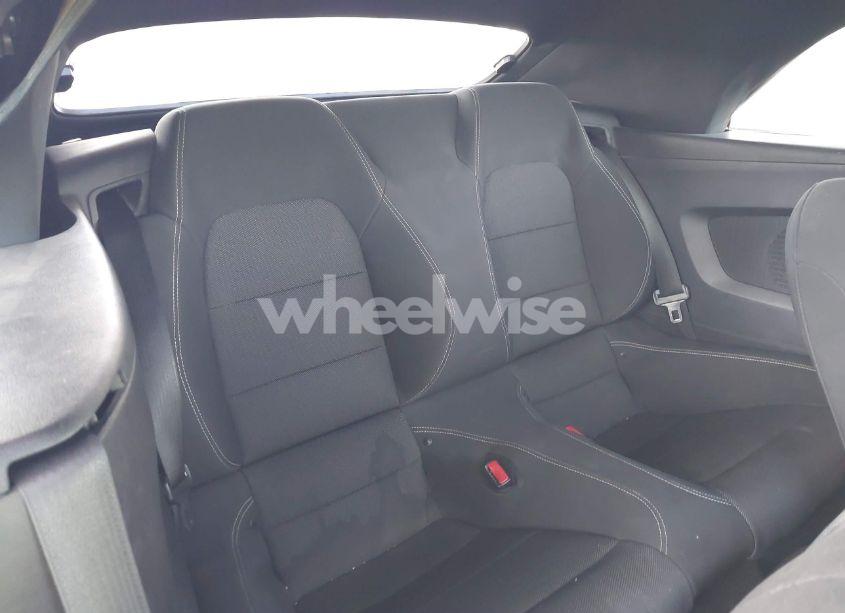 Photo 8 of 2017 Ford Mustang V6 (VIN 1FATP8EM4H5256892)