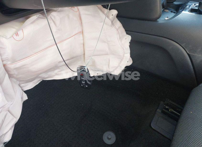 Photo 11 of 2017 Ford Mustang V6 (VIN 1FATP8EM5H5224422)