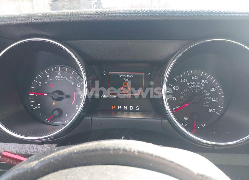 Photo 15 of 2017 Ford Mustang V6 (VIN 1FATP8EM5H5224422)