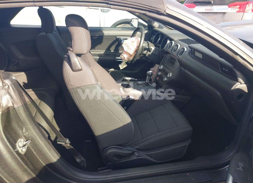 Photo 5 of 2017 Ford Mustang V6 (VIN 1FATP8EM5H5224422)