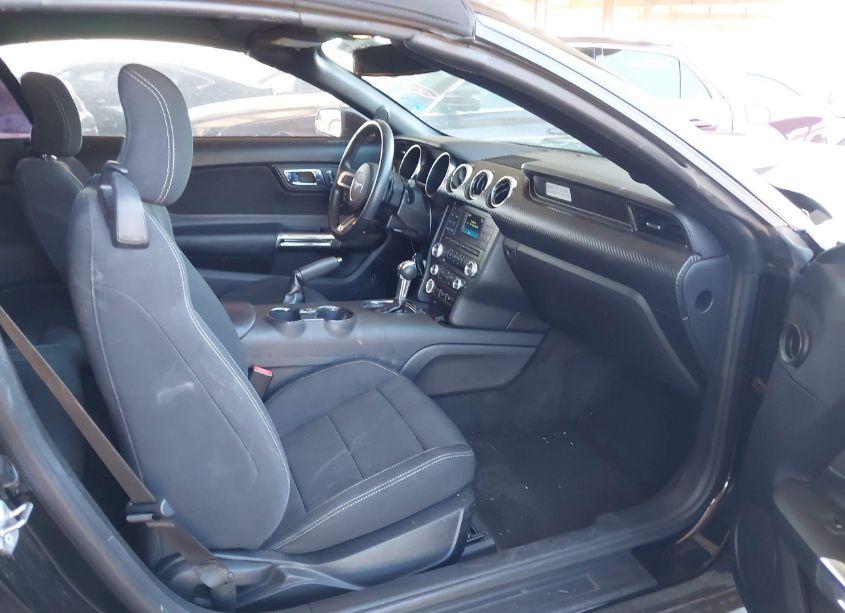 Photo 5 of 2017 Ford Mustang V6 (VIN 1FATP8EM5H5320101)