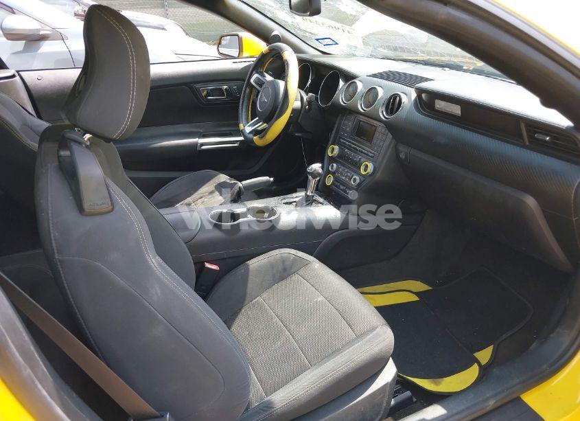 Photo 5 of 2016 Ford Mustang V6 (VIN 1FATP8EM6G5216232)