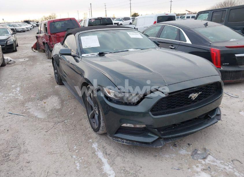 2016 Ford Mustang V6 (VIN 1FATP8EM6G5307145) main photo