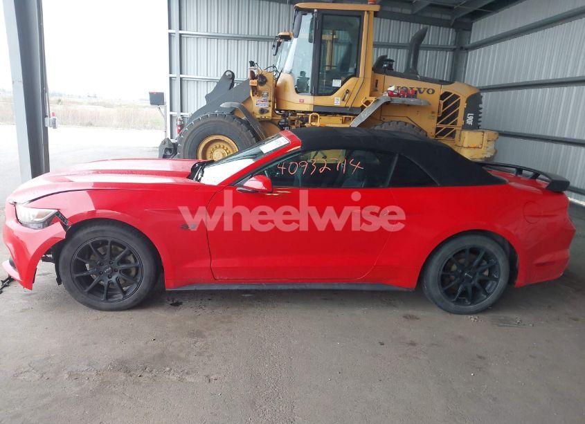 Photo 14 of 2016 Ford Mustang V6 (VIN 1FATP8EM6G5329789)