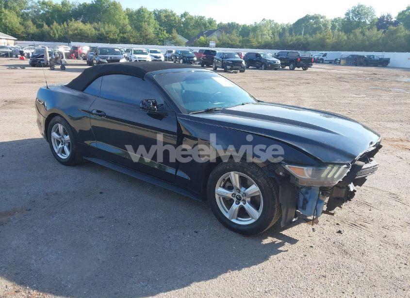 2017 Ford Mustang V6 (VIN 1FATP8EM7H5339572) main photo