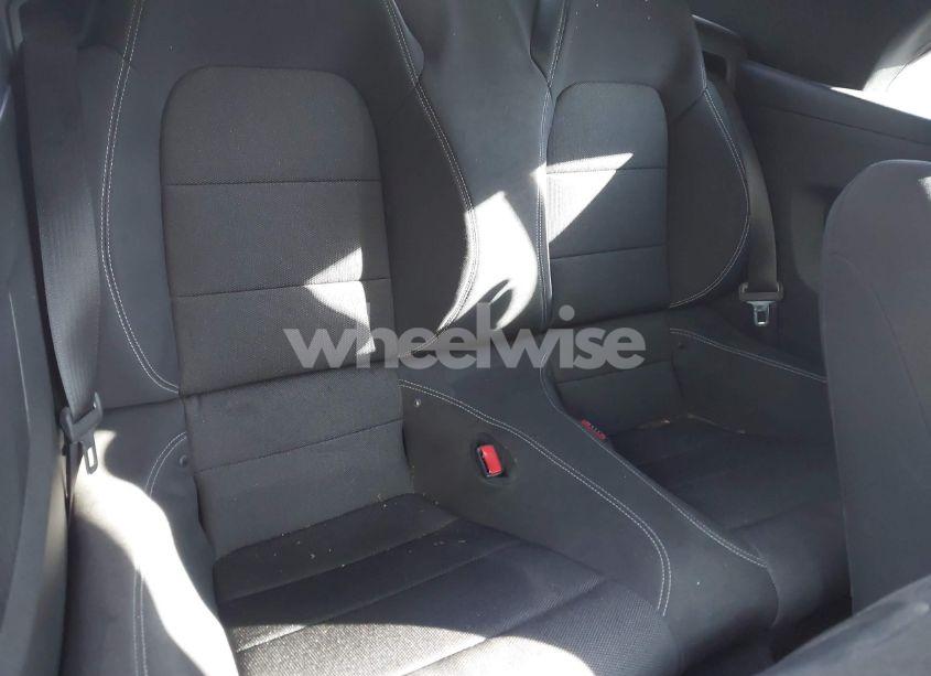 Photo 8 of 2017 Ford Mustang V6 (VIN 1FATP8EM7H5339572)