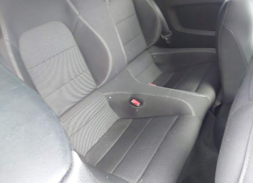 Photo 8 of 2016 Ford Mustang V6 (VIN 1FATP8EM9G5329639)