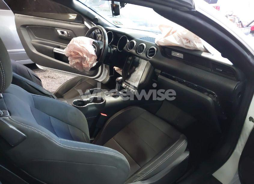 Photo 5 of 2015 Ford Mustang V6 (VIN 1FATP8EMXF5359697)