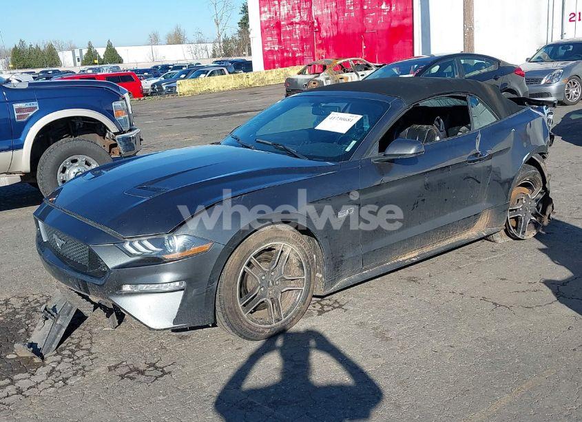 Photo 2 of 2020 Ford Mustang GT PREMIUM (VIN 1FATP8FF0L5118548)
