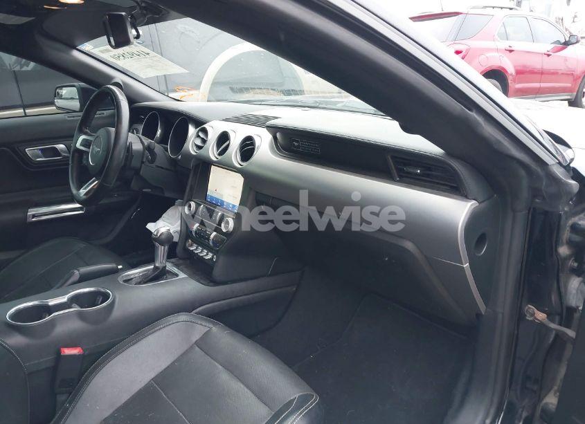 Photo 5 of 2020 Ford Mustang GT PREMIUM (VIN 1FATP8FF1L5125699)