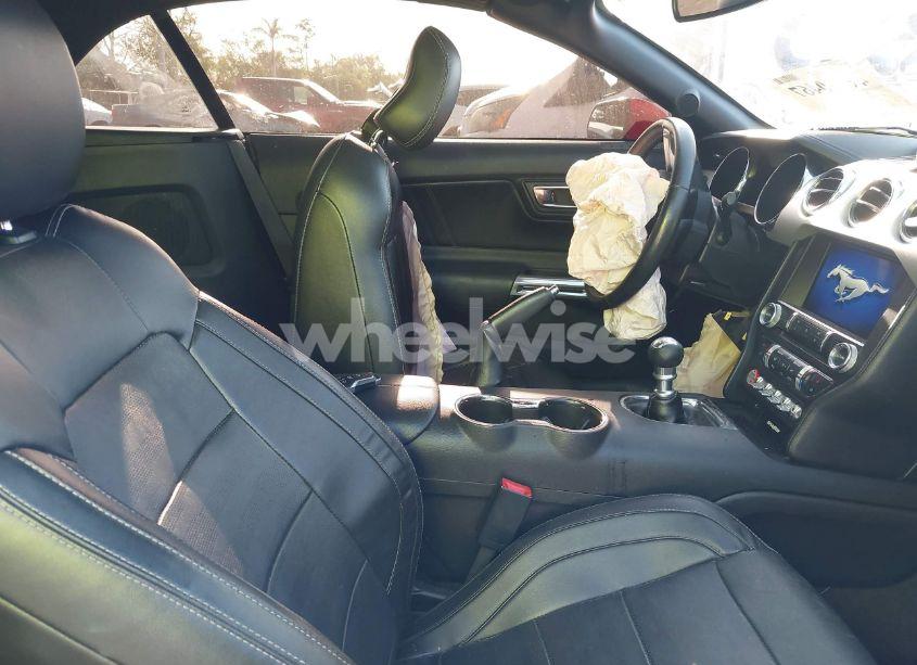 Photo 5 of 2017 Ford Mustang GT PREMIUM (VIN 1FATP8FF3H5317357)