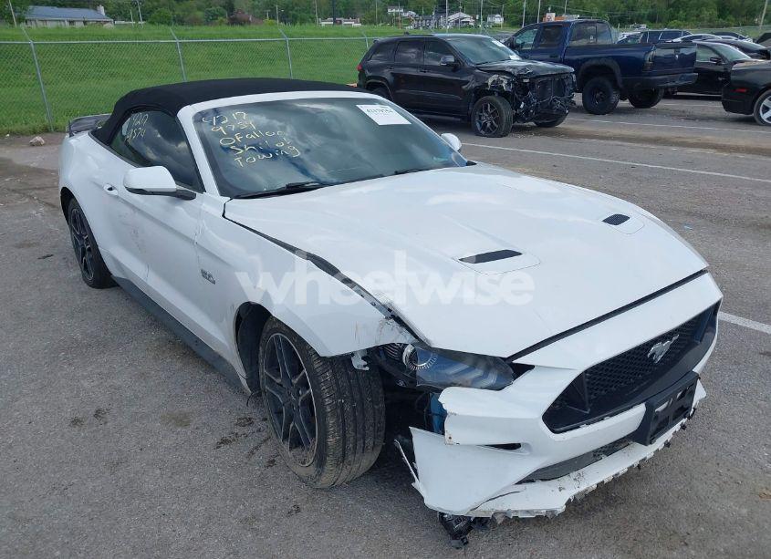 2020 Ford Mustang GT PREMIUM (VIN 1FATP8FF3L5136512) main photo