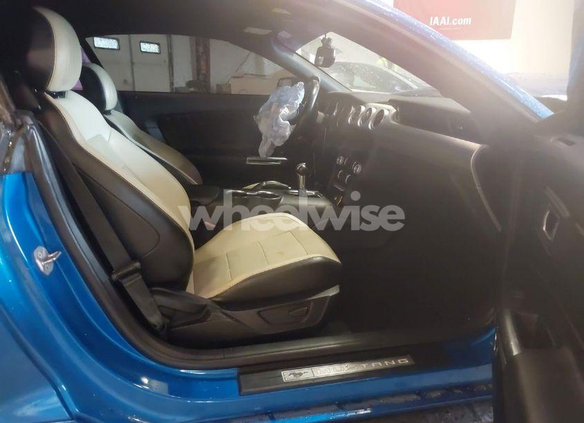 Photo 5 of 2020 Ford Mustang GT PREMIUM (VIN 1FATP8FF4L5113062)