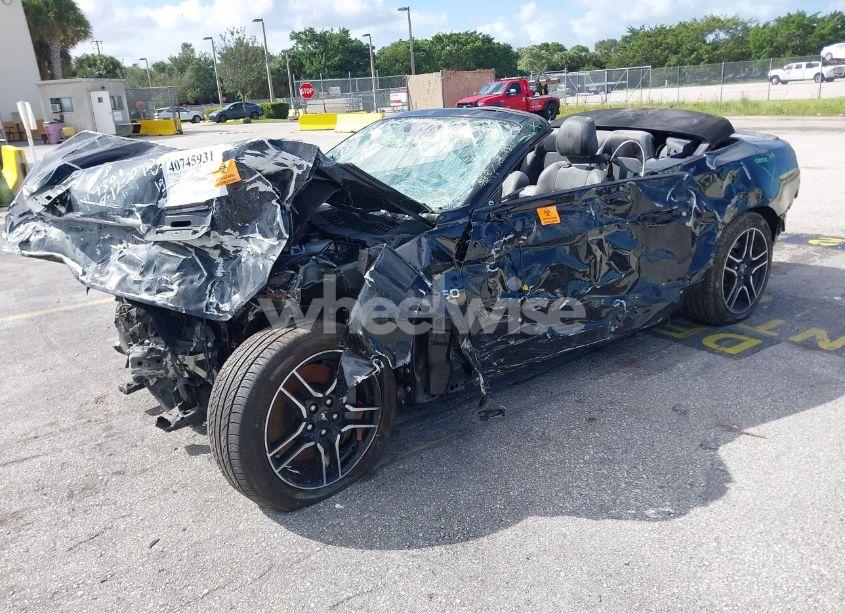 Photo 2 of 2020 Ford Mustang GT PREMIUM (VIN 1FATP8FF4L5119301)