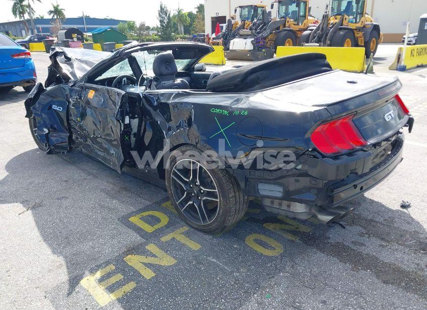 Photo 3 of 2020 Ford Mustang GT PREMIUM (VIN 1FATP8FF4L5119301)