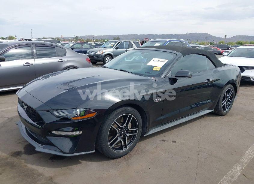Photo 2 of 2020 Ford Mustang GT PREMIUM (VIN 1FATP8FF5L5119453)