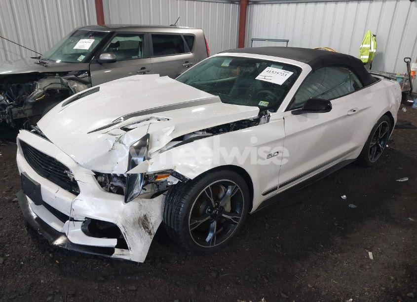 Photo 2 of 2017 Ford Mustang GT PREMIUM (VIN 1FATP8FF6H5234456)