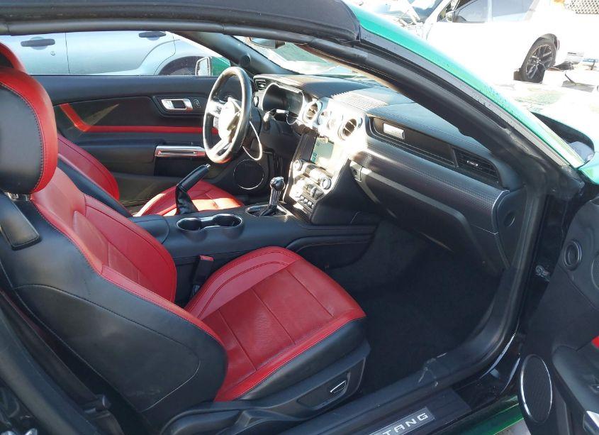 Photo 5 of 2018 Ford Mustang GT PREMIUM (VIN 1FATP8FFXJ5130025)