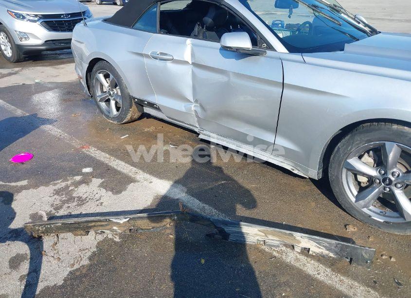 Photo 12 of 2017 Ford Mustang ECOBOOST PREMIUM (VIN 1FATP8UH0H5244081)