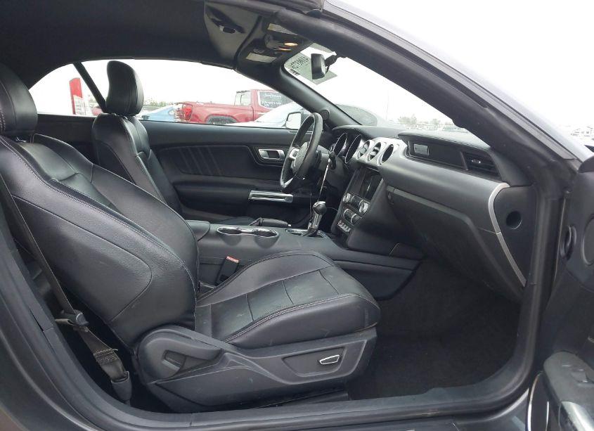 Photo 5 of 2018 Ford Mustang ECOBOOST PREMIUM (VIN 1FATP8UH0J5111732)