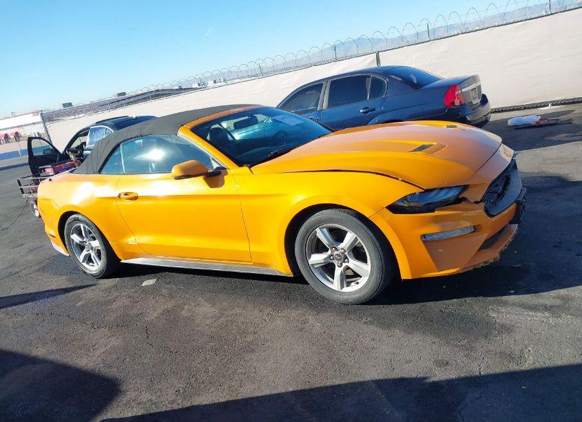 Photo 13 of 2019 Ford Mustang ECOBOOST PREMIUM (VIN 1FATP8UH0K5112784)