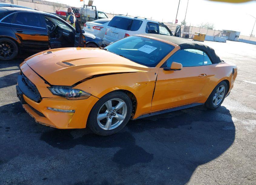 Photo 14 of 2019 Ford Mustang ECOBOOST PREMIUM (VIN 1FATP8UH0K5112784)