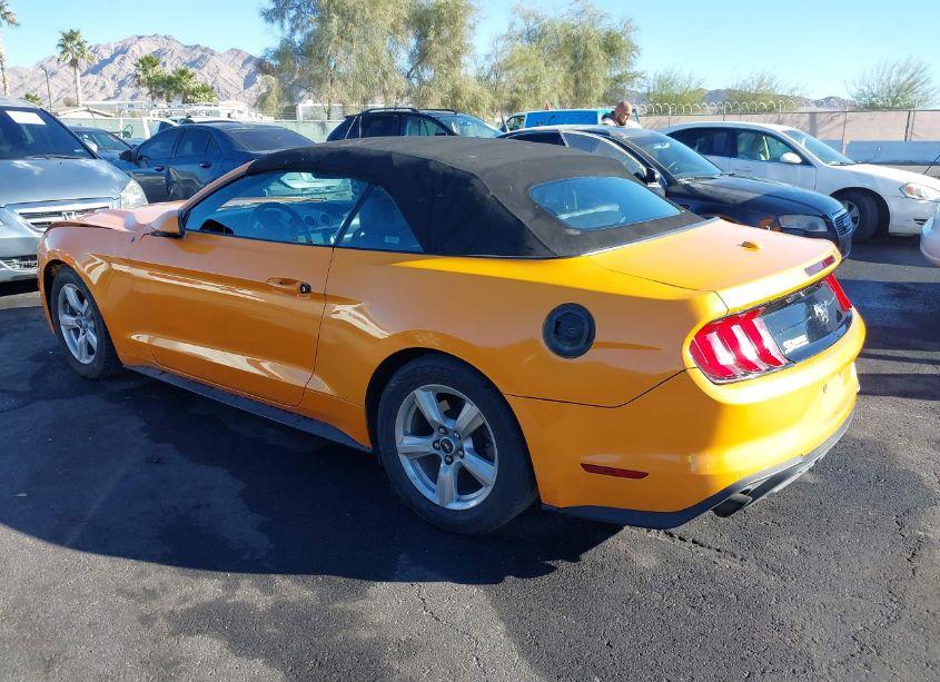 Photo 3 of 2019 Ford Mustang ECOBOOST PREMIUM (VIN 1FATP8UH0K5112784)