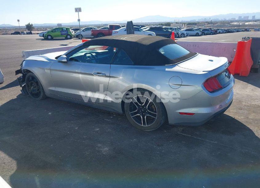 Photo 3 of 2019 Ford Mustang ECOBOOST PREMIUM (VIN 1FATP8UH0K5148555)
