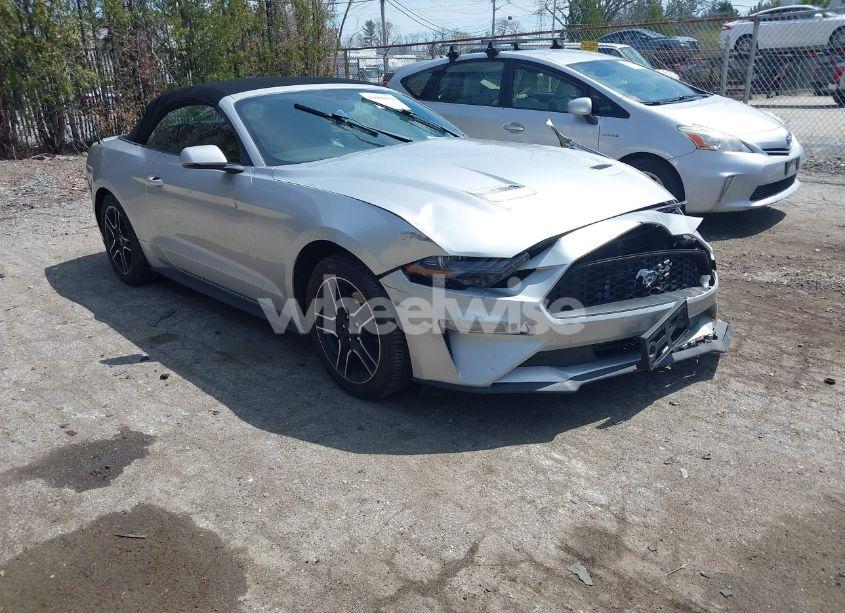 2019 Ford Mustang ECOBOOST PREMIUM (VIN 1FATP8UH0K5170023) main photo