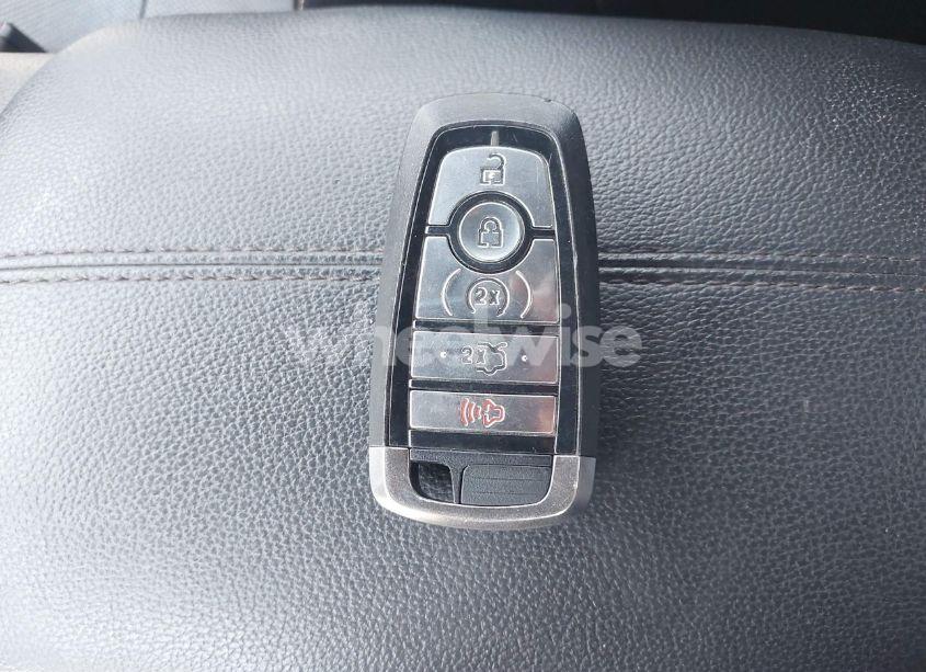 Photo 11 of 2019 Ford Mustang ECOBOOST PREMIUM (VIN 1FATP8UH0K5170023)