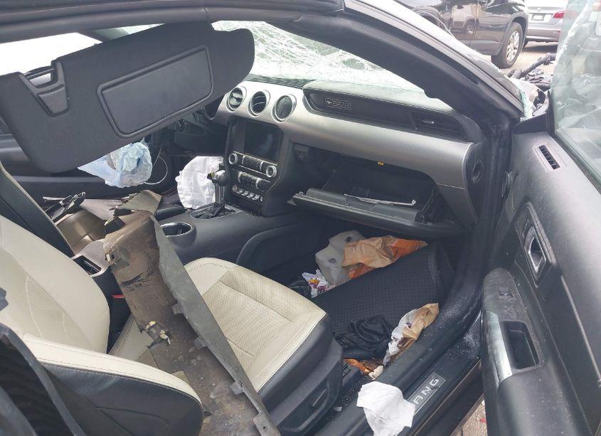 Photo 5 of 2020 Ford Mustang ECOBOOST PREMIUM (VIN 1FATP8UH0L5106341)