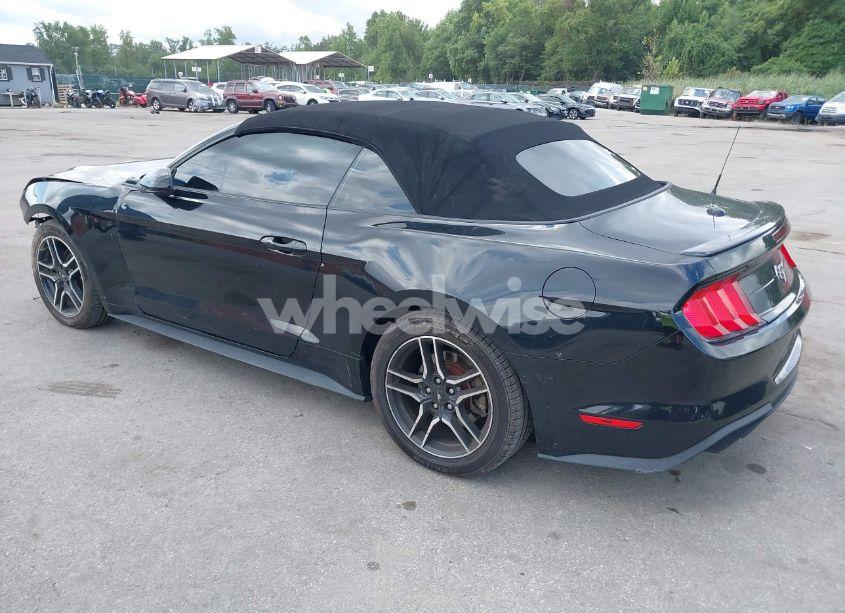 Photo 3 of 2021 Ford Mustang ECOBOOST PREMIUM (VIN 1FATP8UH0M5106101)