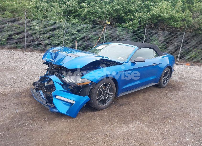 Photo 2 of 2021 Ford Mustang ECOBOOST PREMIUM (VIN 1FATP8UH0M5110357)